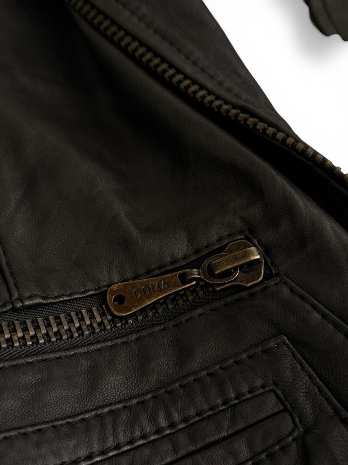 DOMA Aritzia Women’s Small Black Genuine Leather Bomber Jacket Exclusive Rare - view 3