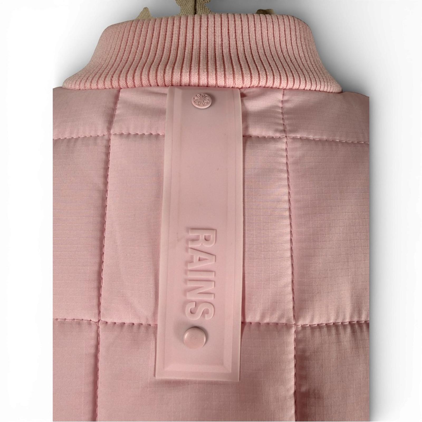 Rains Women’s Medium Liner Bomber Jacket Candy Pink Quilted Lightweight Coat - view 9