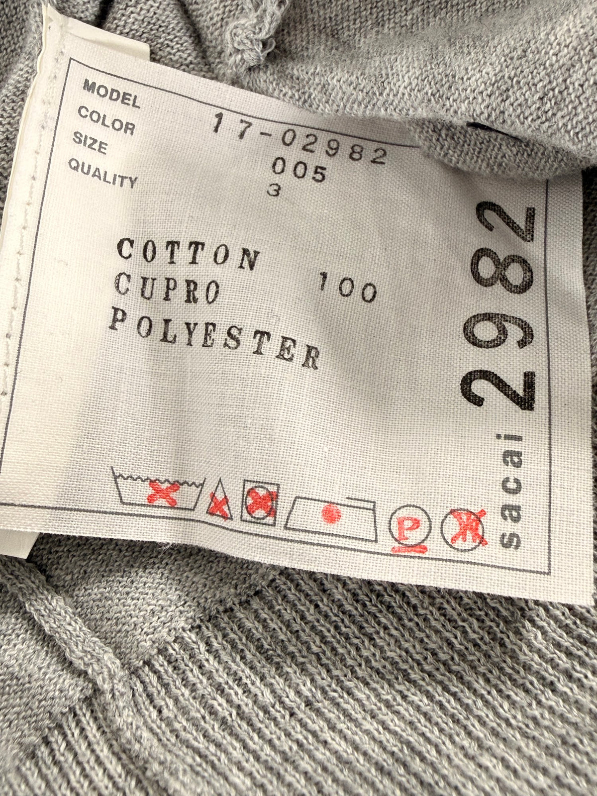 sacai label model 17-02982 size 3 cotton cupro polyester