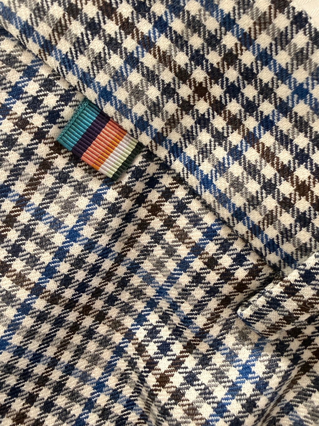 Paul Smith signature stripe detail