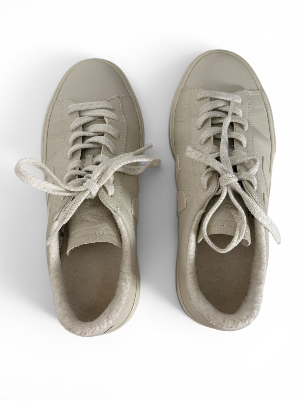 Veja Campo Shearling Leather Sneakers Women's US 8 EU 39 Cream Low Top Shoes - view 10