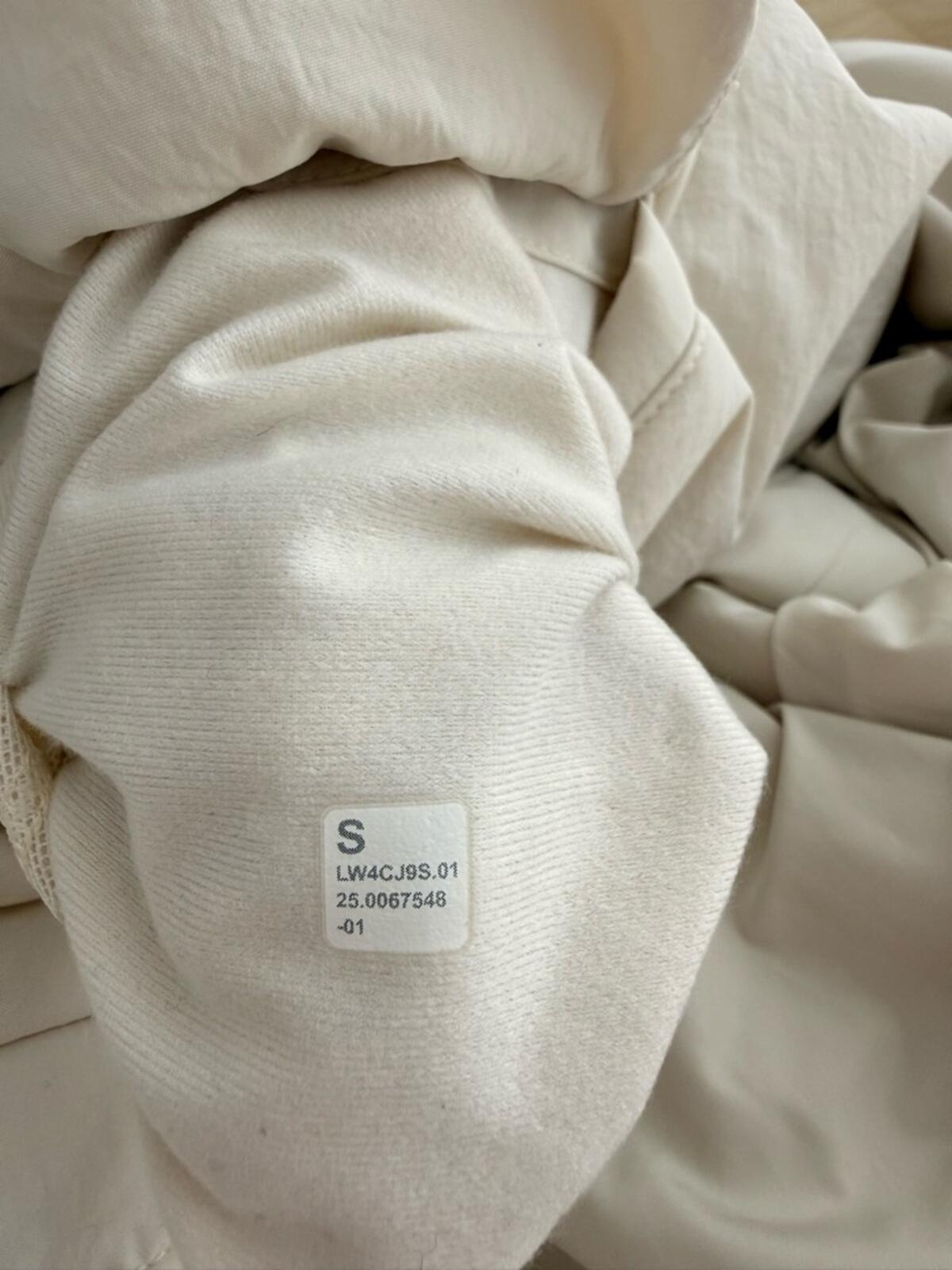 Lululemon Insulated Oversized Collared Jacket Primaloft Beige Womens Small - view 8