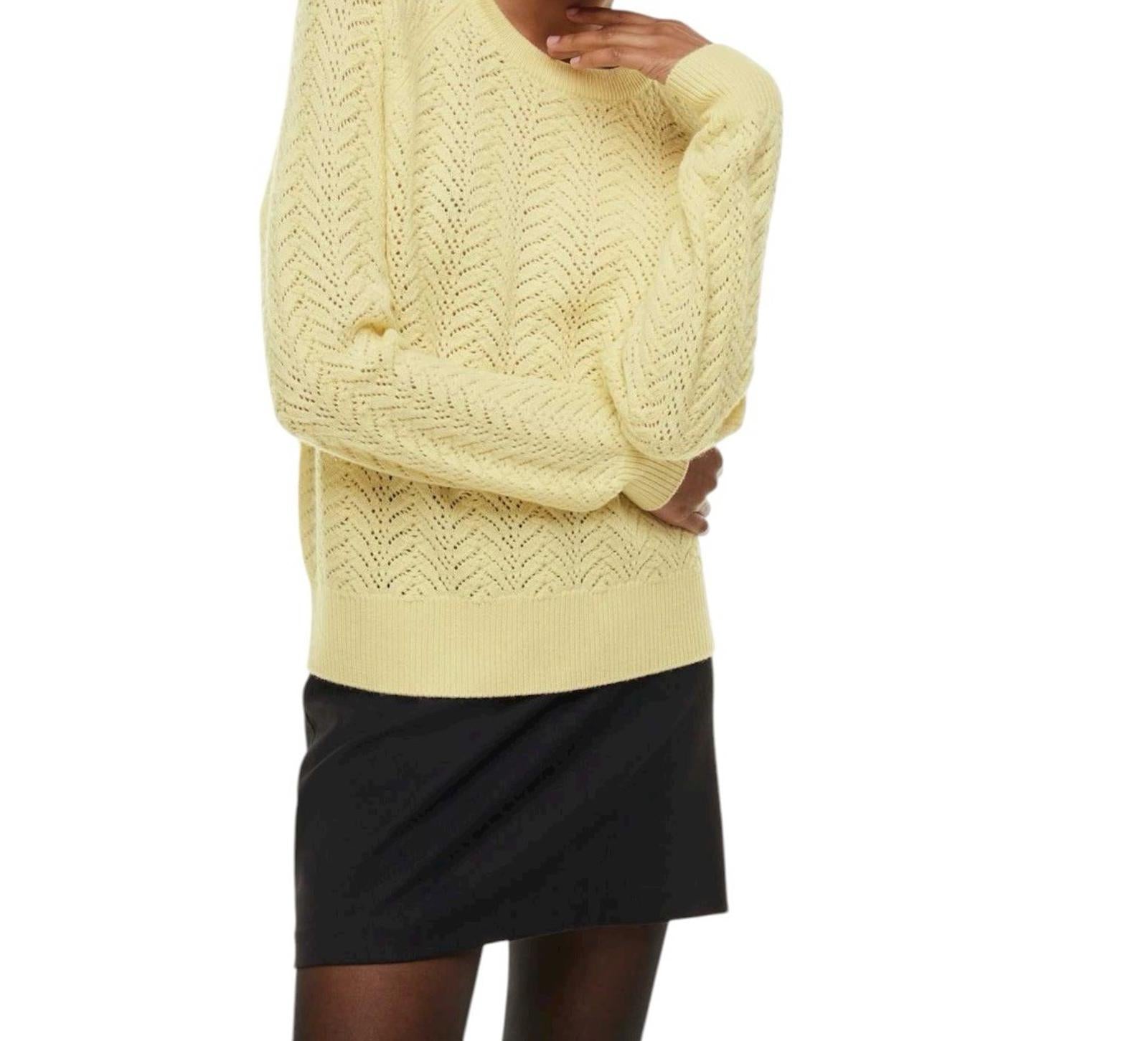 Wilfred Arbor Sweater XS Yellow Merino Wool Cable Knit Crewneck Women’s Aritzia