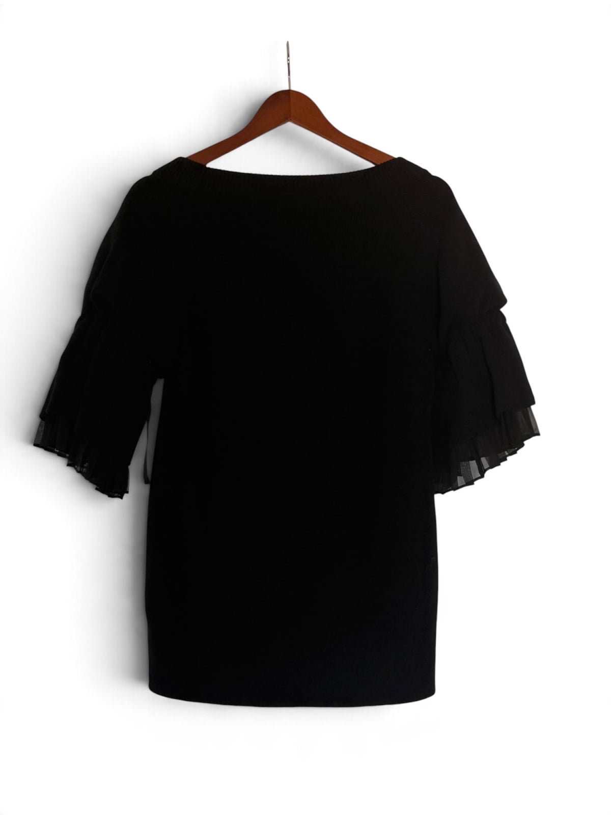 black ruffle sleeve top photo