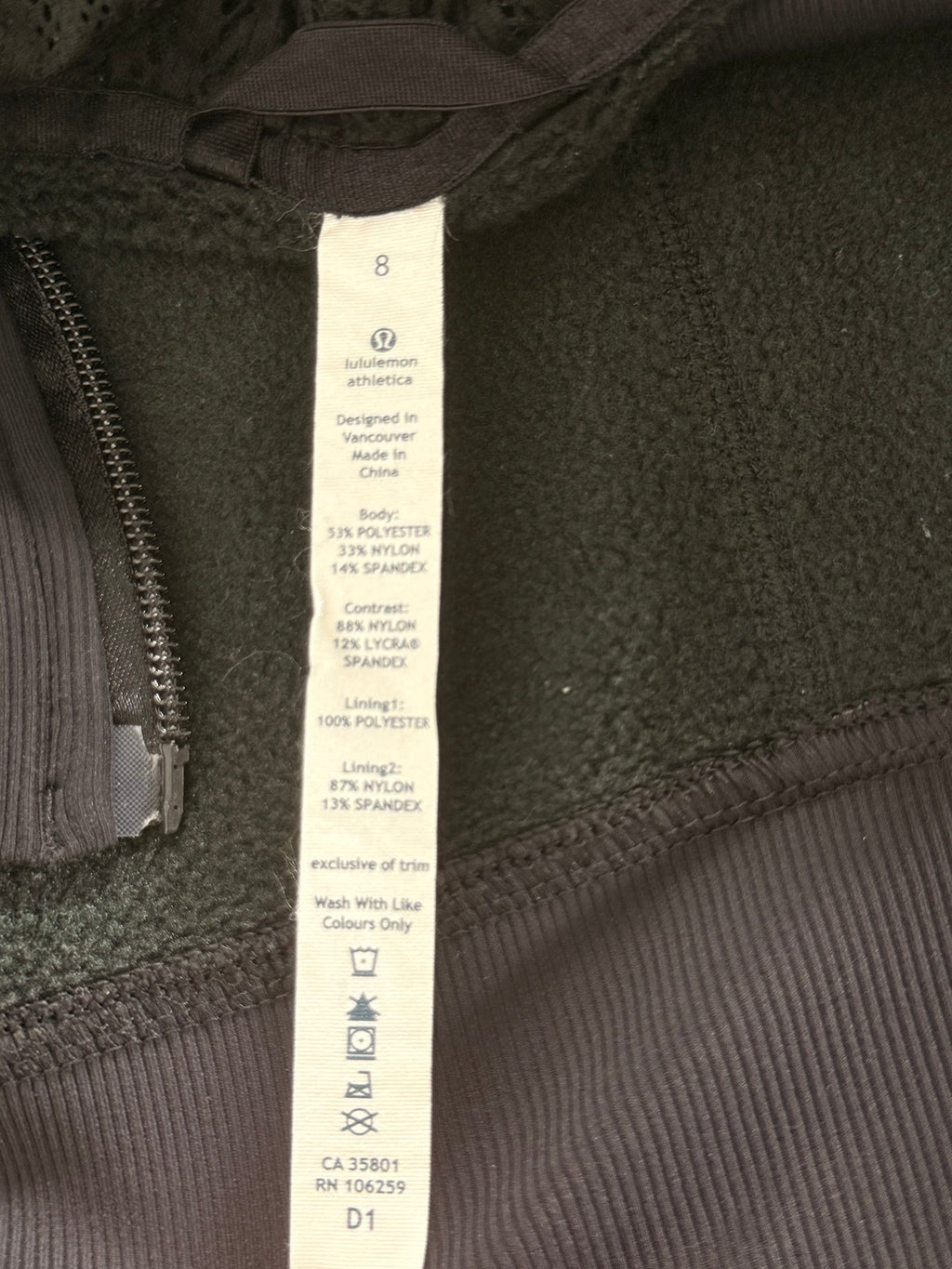 Lululemon size 8 care label