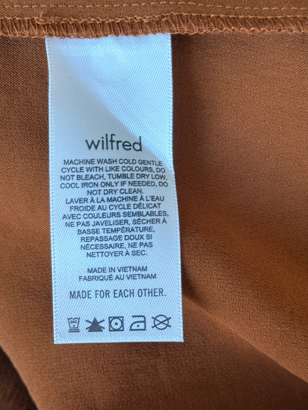 Aritzia Wilfred Freeform Shirt Crepette Button Up Blouse Brown Small