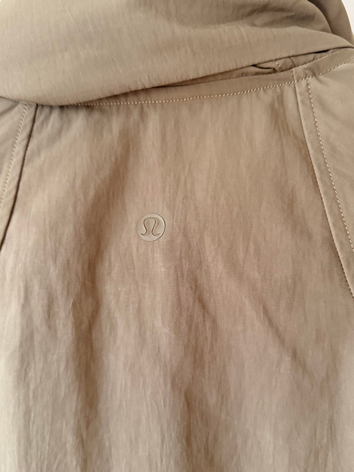 Lululemon Always Effortless Jacket Frontier Brown Windbreaker Size 4