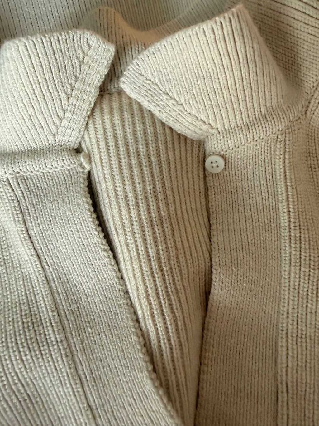 Lululemon Women’s Small Bone Ivory Collared Merino Wool Knit Sweater