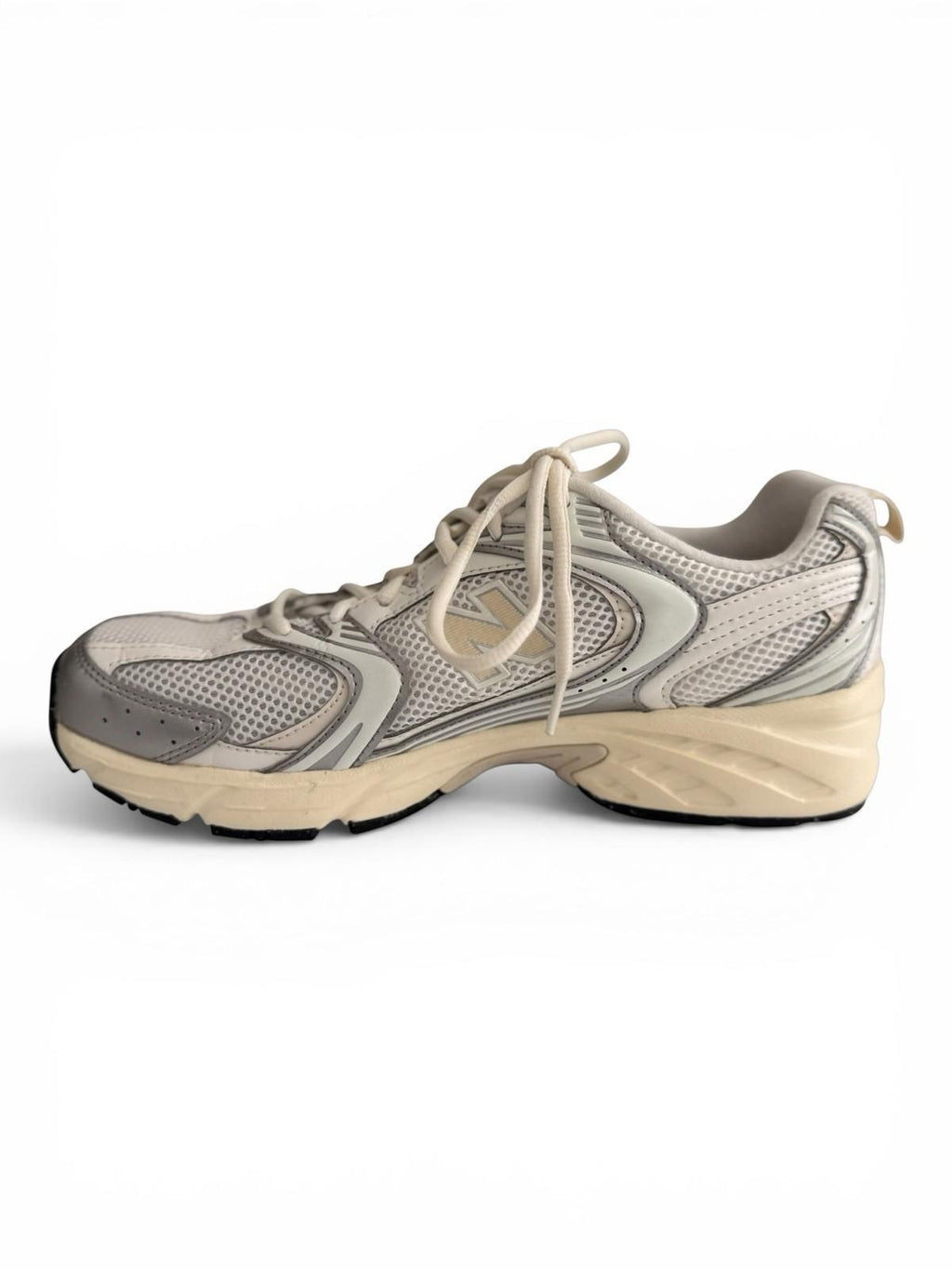 Women's New Balance 530 Casual Shoes Silver Metallic/Linen U530ESB 901 - view 4