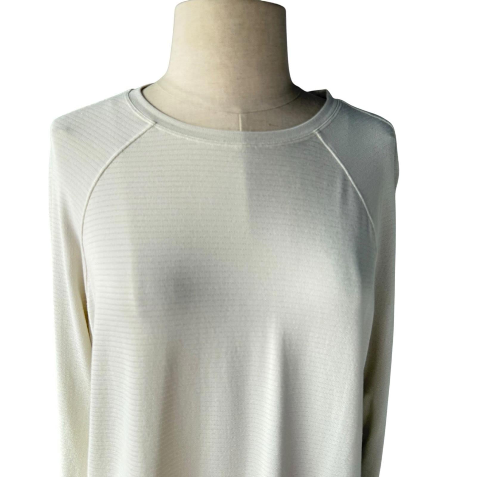 Lululemon Women Light Ivory License to Train Classic Fit Long Sleeve Shirt US8 M - view 9