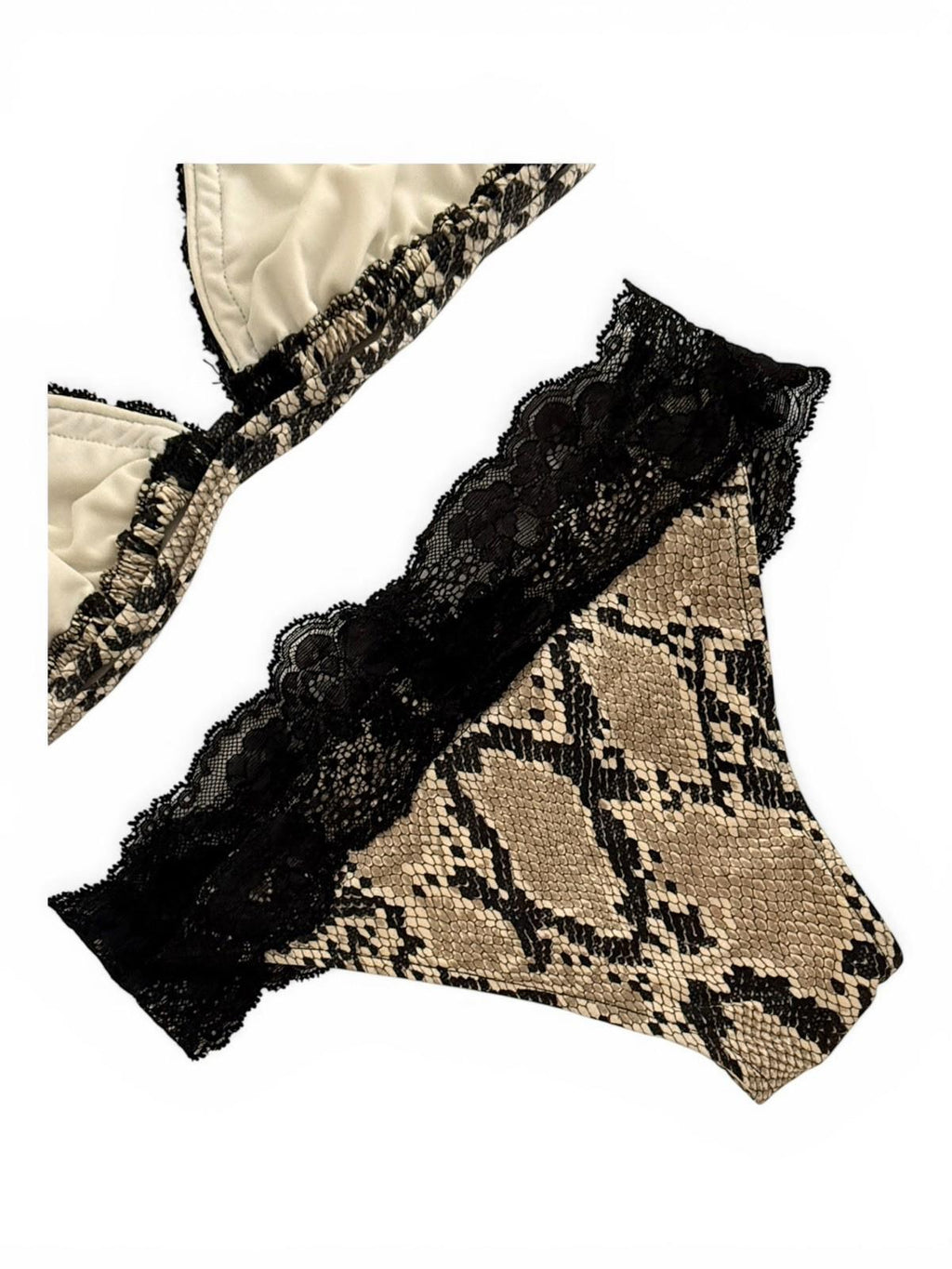 Beach Bunny Snake Print Bikini Set XS Black Lace Trim Limited Edition 1 of 500 - view 9
