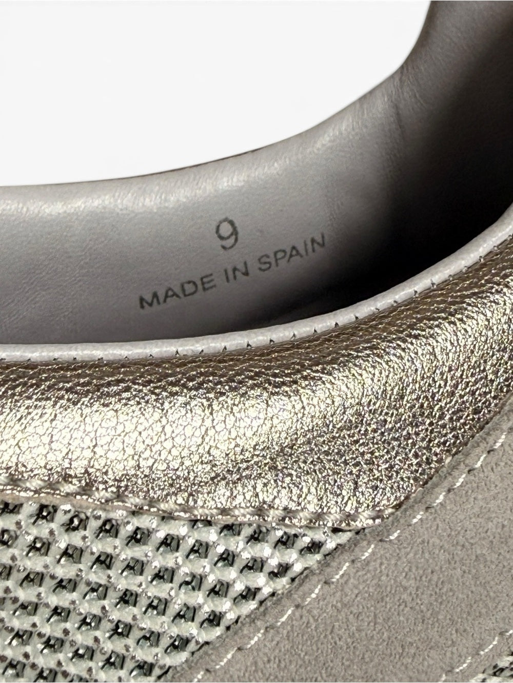 Sneex Metallic Silver Gray Platform Heels Mesh Leather Women's Size 9 Heel NWOT - view 3