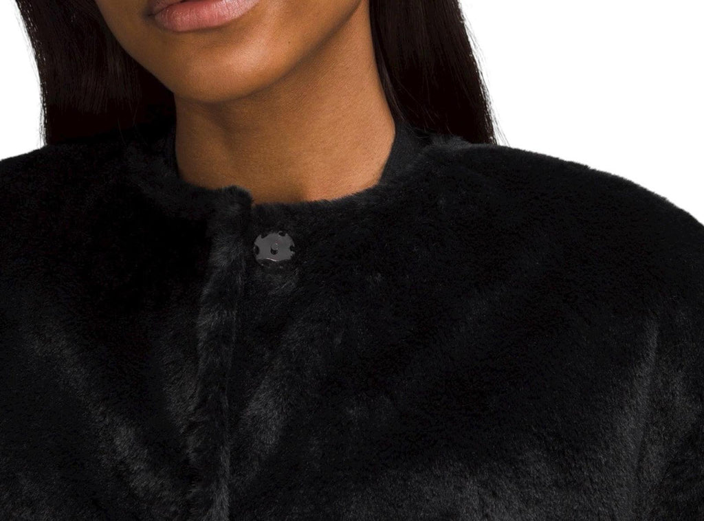 Lululemon Women Black Textured Fleece Reversible Faux Fur Jacket Size Small Coat - view 5
