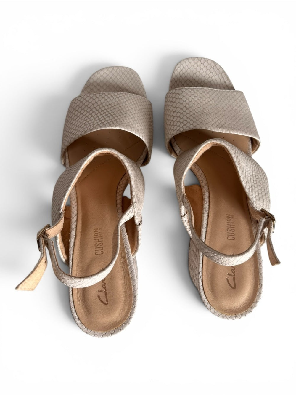 Clarks Sheer55 Sling White Snake Leather Block Heel Sandals US 9.5 NEW - view 10