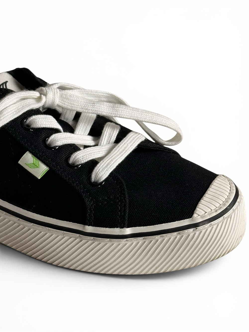 Cariuma x National Geographic OCA Low Black Canvas Sneakers Women's 8.5 Shoes - view 5