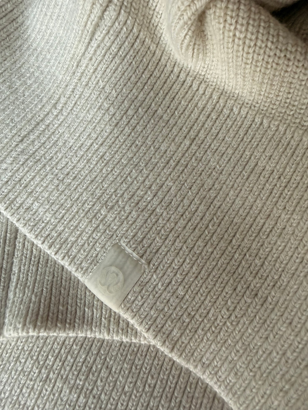 Lululemon Women’s Small Bone Ivory Collared Merino Wool Knit Sweater