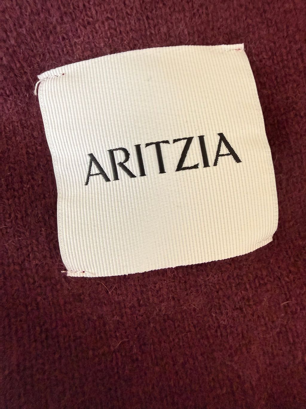 Aritzia Sumac Burgundy Cashmere Scarf