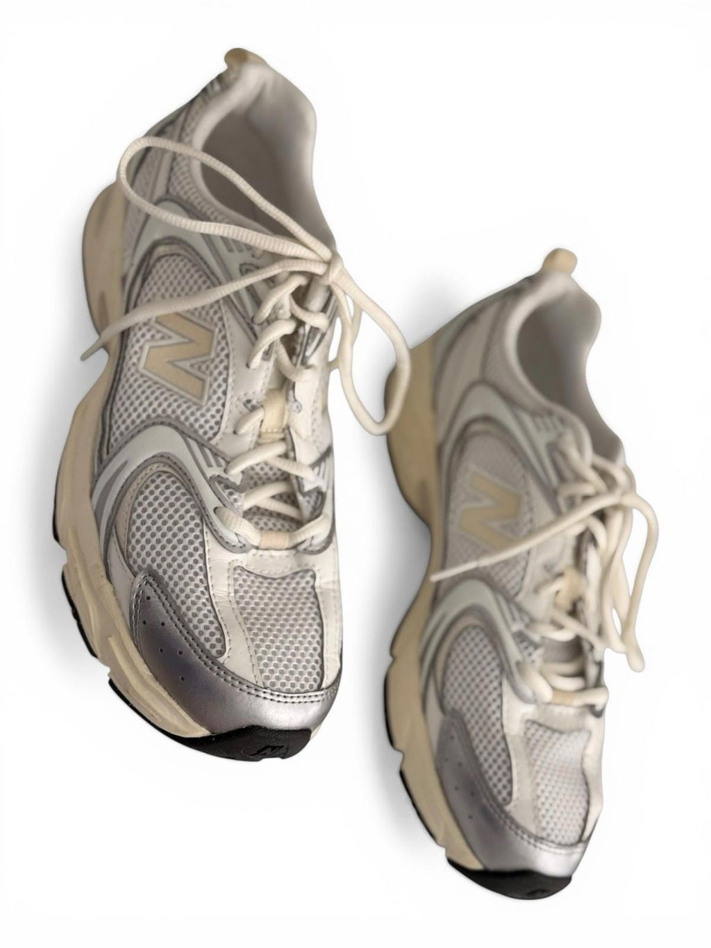 Women's New Balance 530 Casual Shoes Silver Metallic/Linen U530ESB 901 - view 3