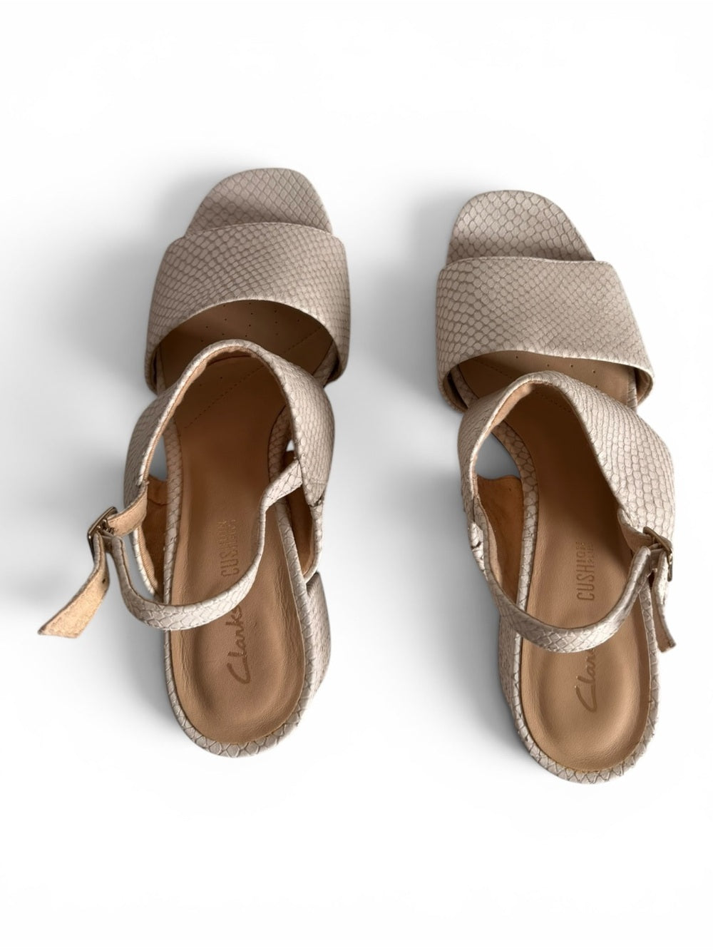 Clarks Sheer55 Sling White Snake Leather Block Heel Sandals US 9.5 NEW - view 12