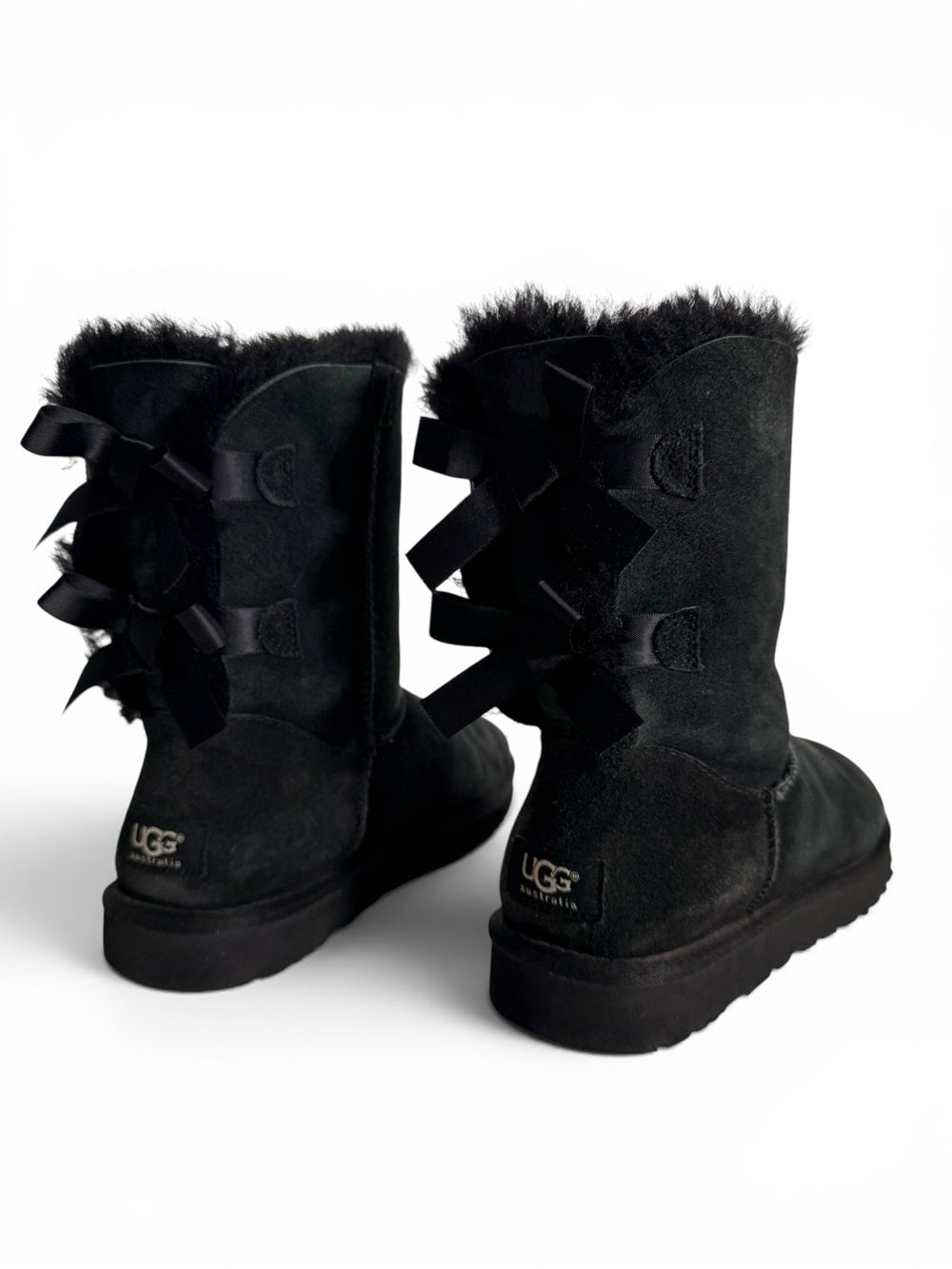 UGG Australia Bailey Bow II Black Sheepskin Boots Women's US 8 EU 39 Lace Up