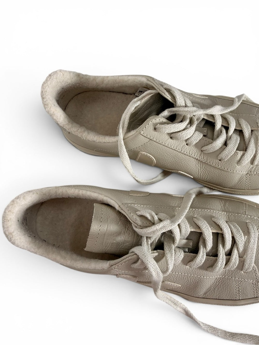Veja Campo Shearling Leather Sneakers Women's US 8 EU 39 Cream Low Top Shoes - view 8
