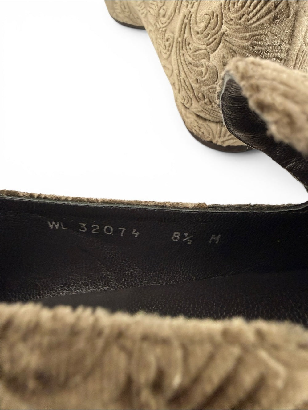 Stuart Weitzman Velvet Loafers Women's 8.5 M Taupe Embossed Slip On Flats Pumps - view 7