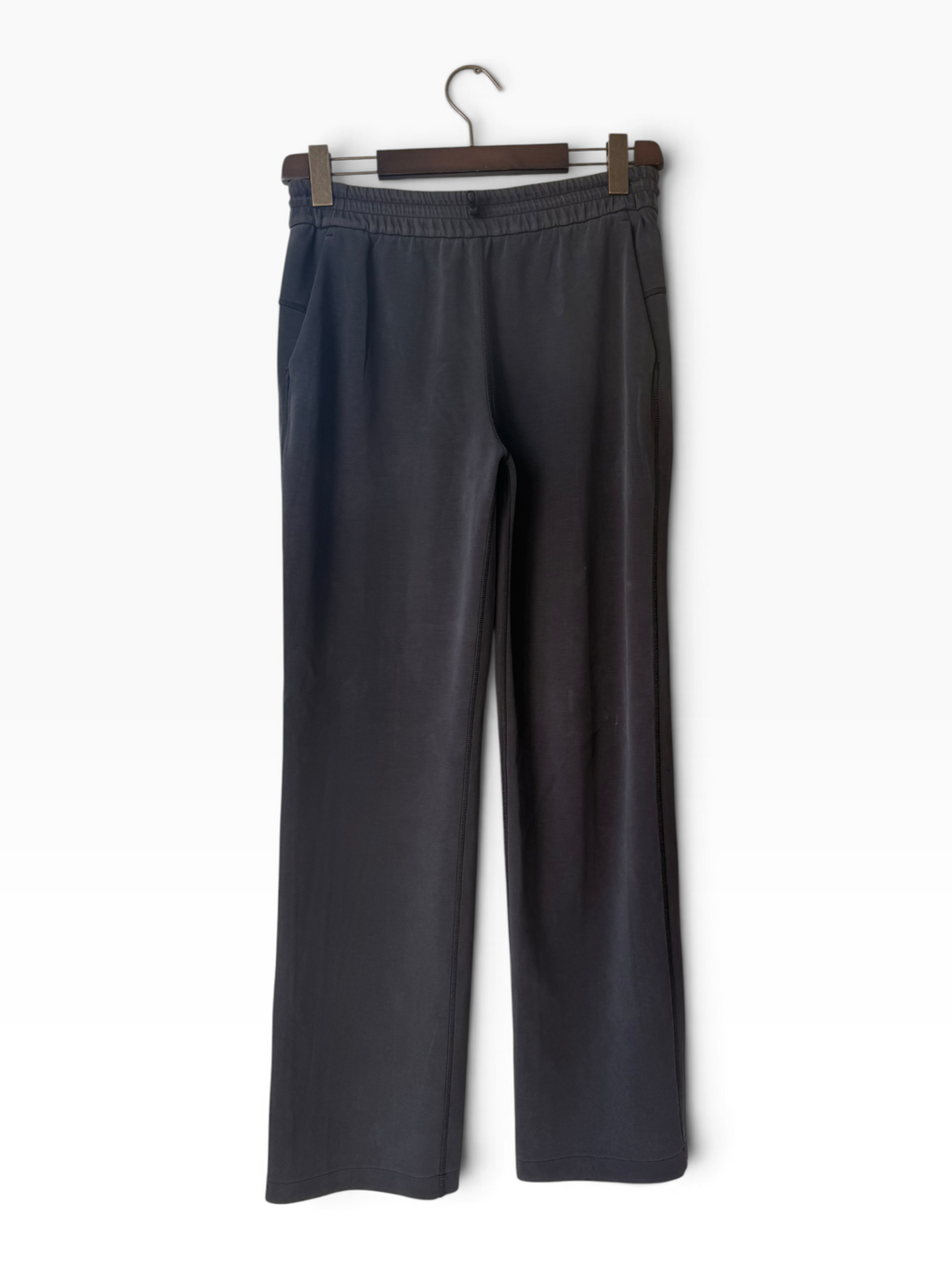Lululemon Softstreme High-Rise Pant Charcoal 8 - IMG_6305