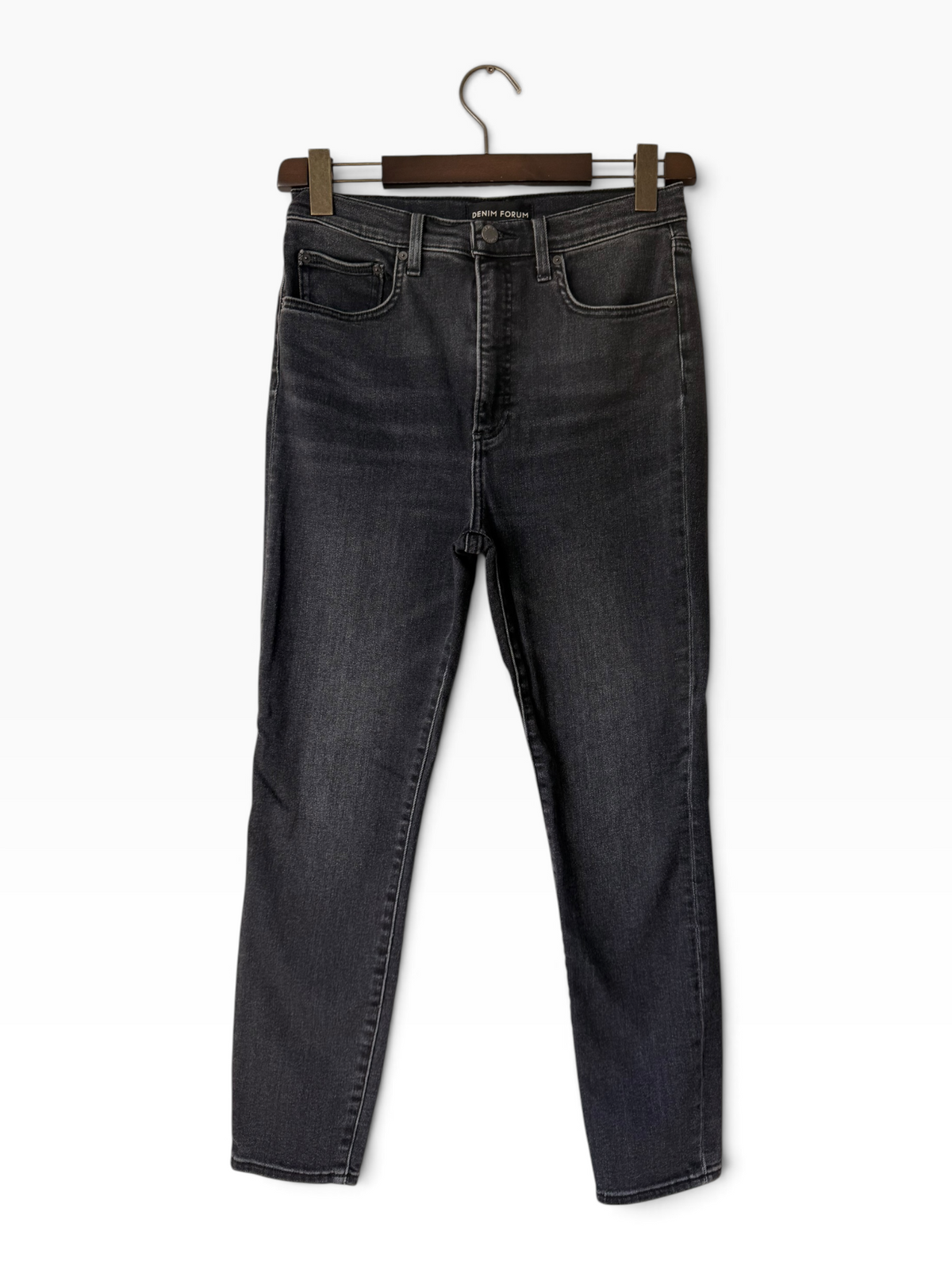 Denim Forum Lola High Rise Skinny Jean Washed Black 30 - IMG_6372