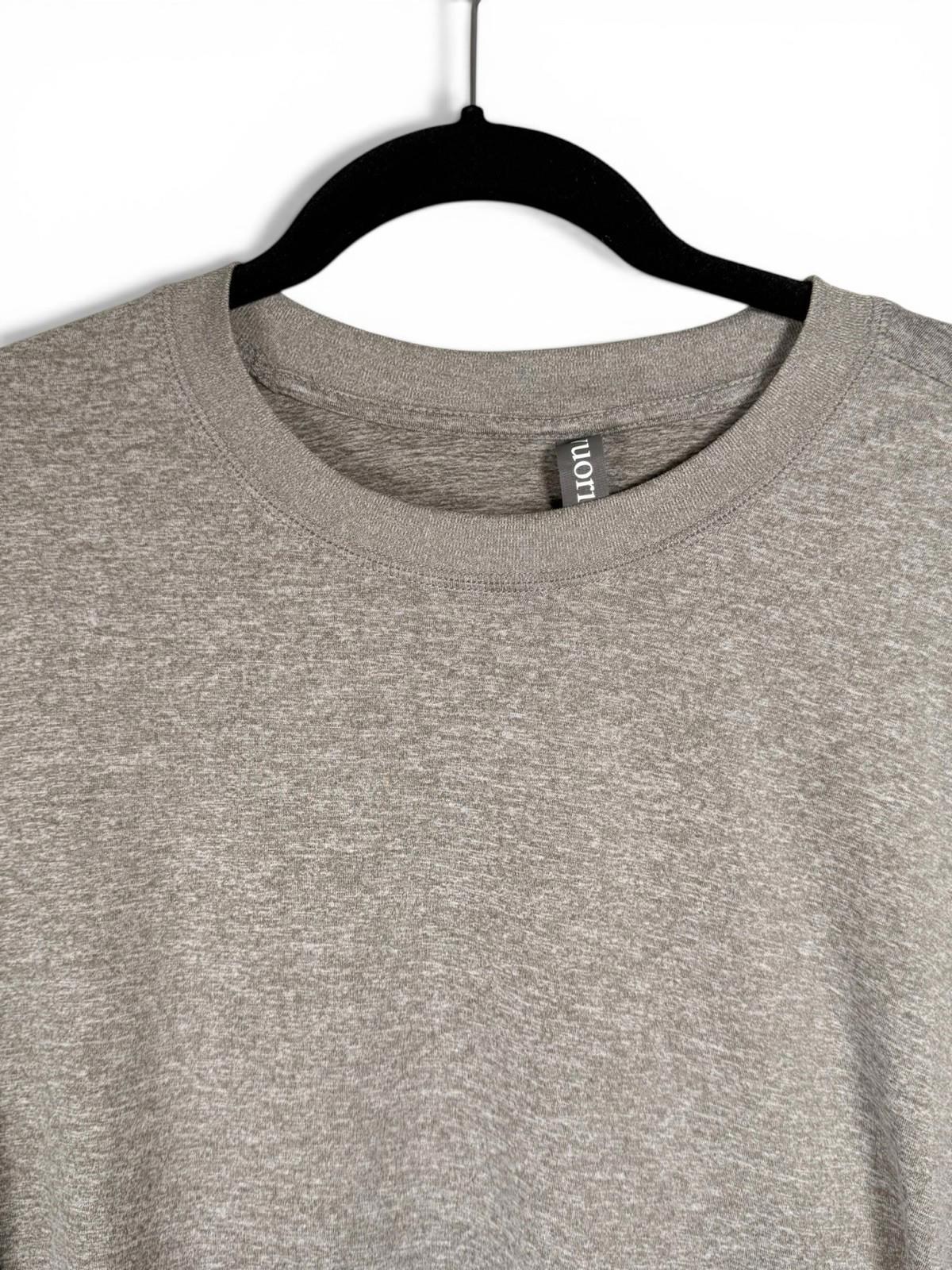 Vuori Women Medium Grey Energy Cropped Cami Heather Gray Tee UV Activewear Top - view 4