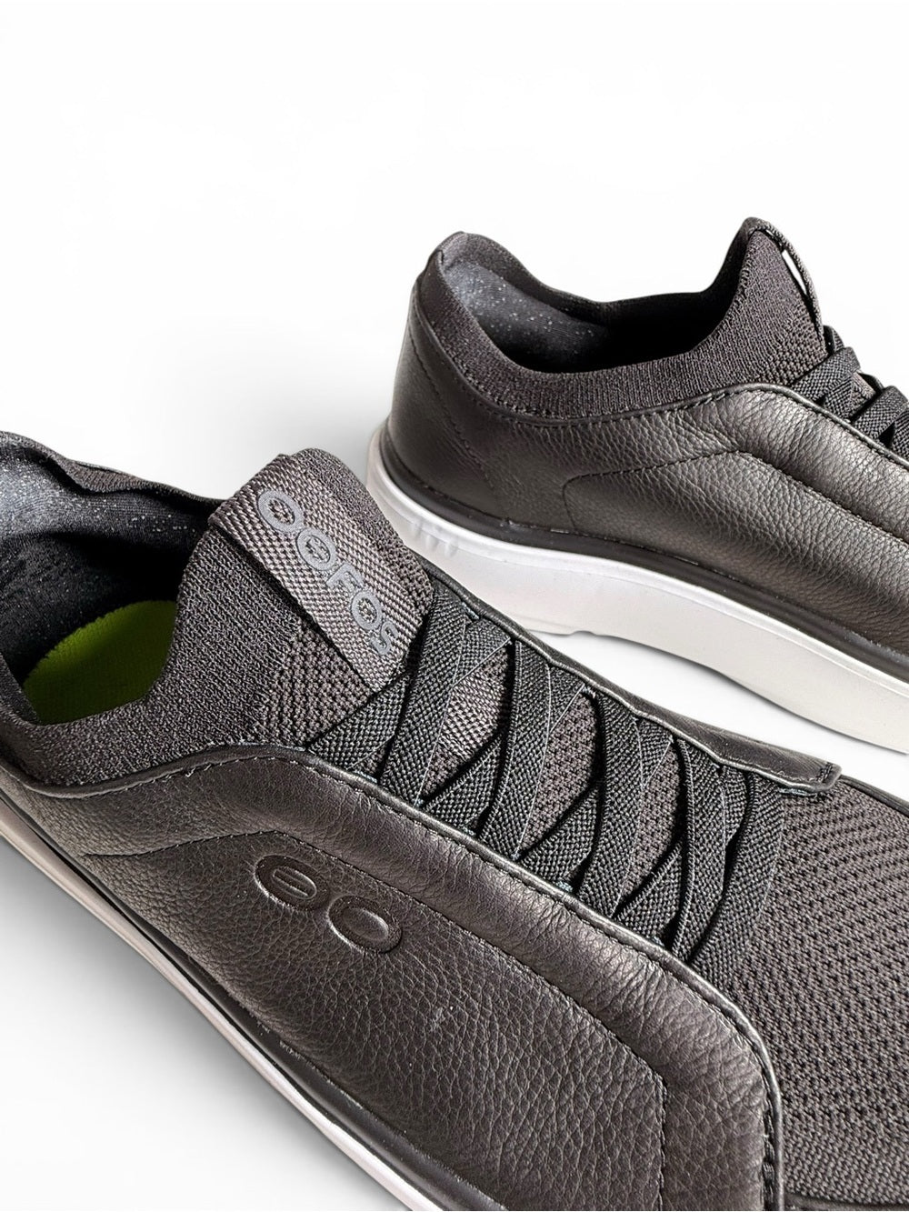 OOFOS OOmg Low Black Recovery Shoes Women's 8.5 Comfort Slip On Sneakers - view 6