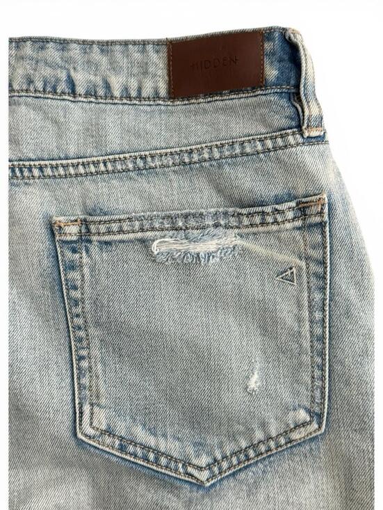 Hidden Jeans Women's Large Button Fly Distressed Cutoff Denim Shorts Light Wash - view 4