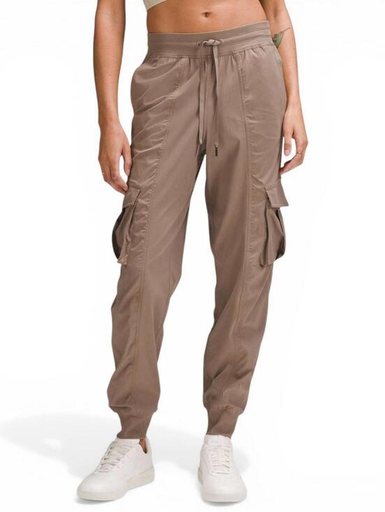Lululemon Dance Studio Cargo Jogger Women's Medium Taupetastic Mid Rise Swift